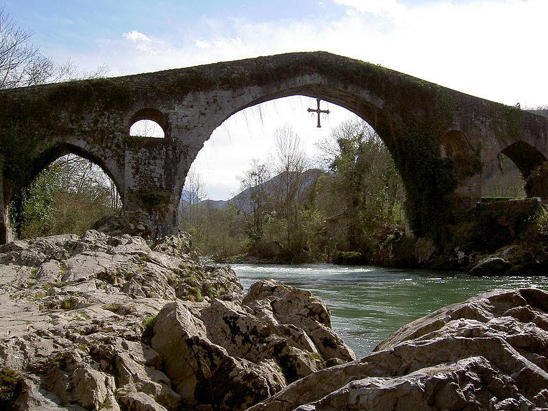 Apartamento Cangas Relax Onís Esterno foto